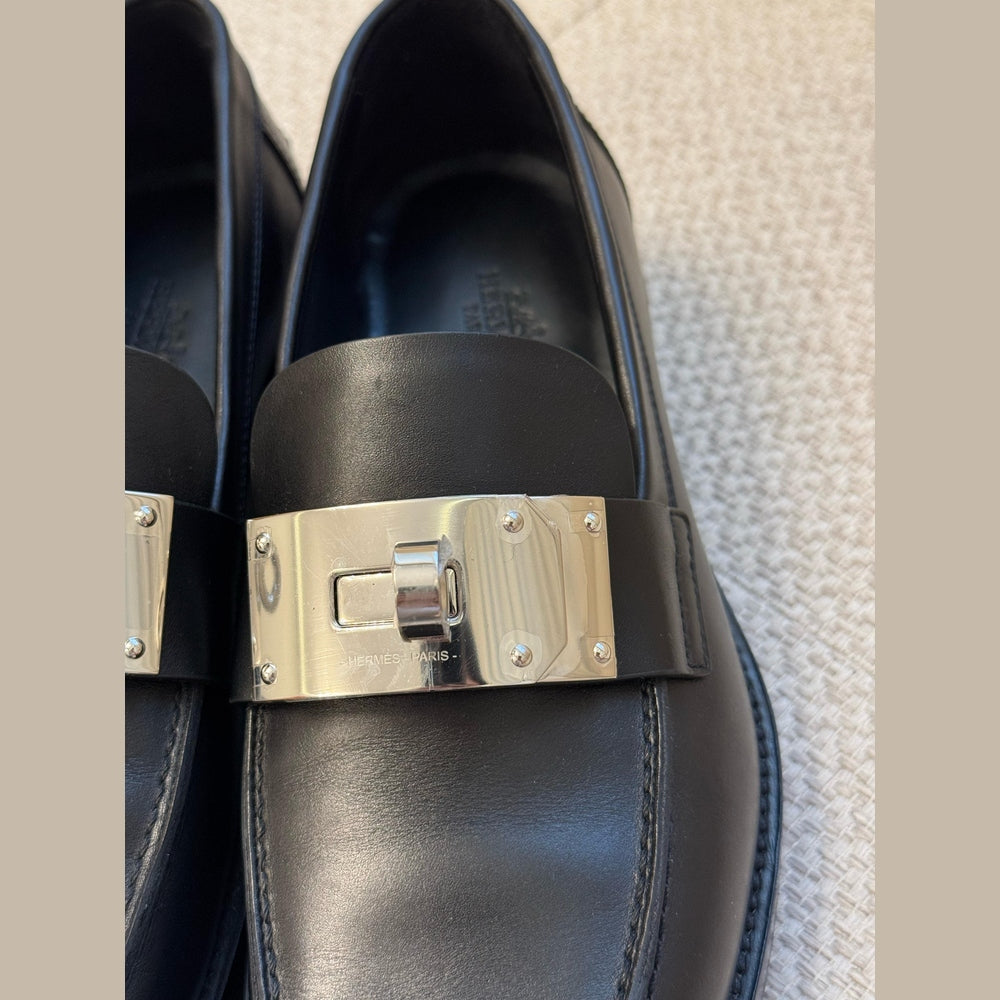 Hermès Black Leather Hot Loafers with Kelly Turn Lock