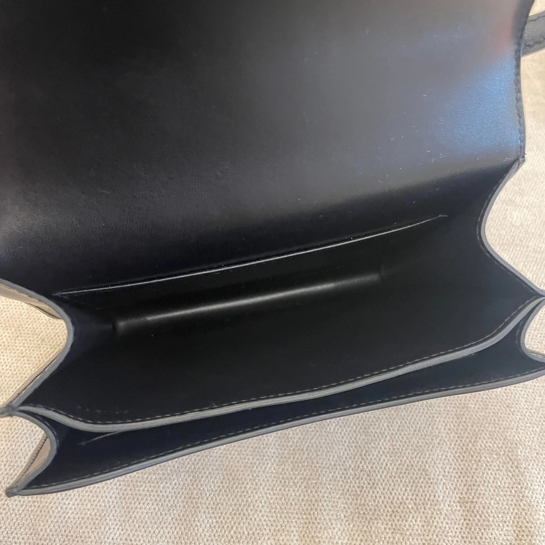 Hermès Black EverCalf Leather Constance 18 PHW