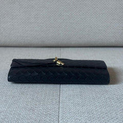 Bottega Veneta Black Andiamo Clutch